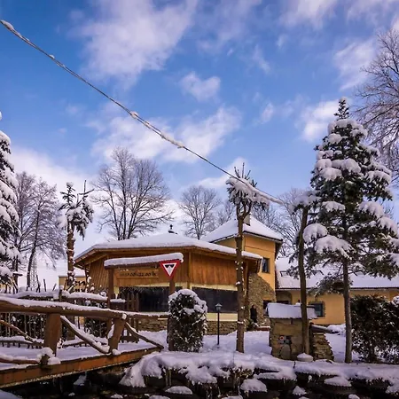 Guest house Za Mlynom 2*