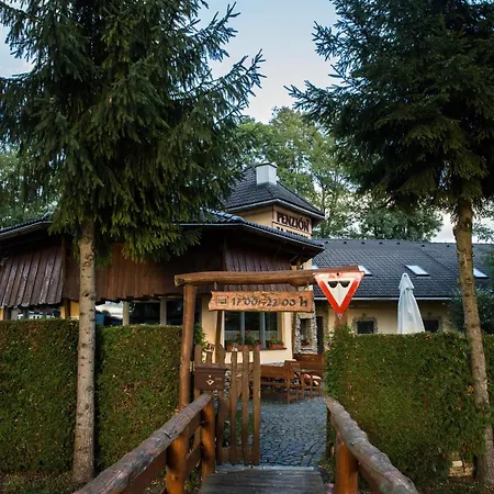 Za Mlynom 招待所 Bešeňová